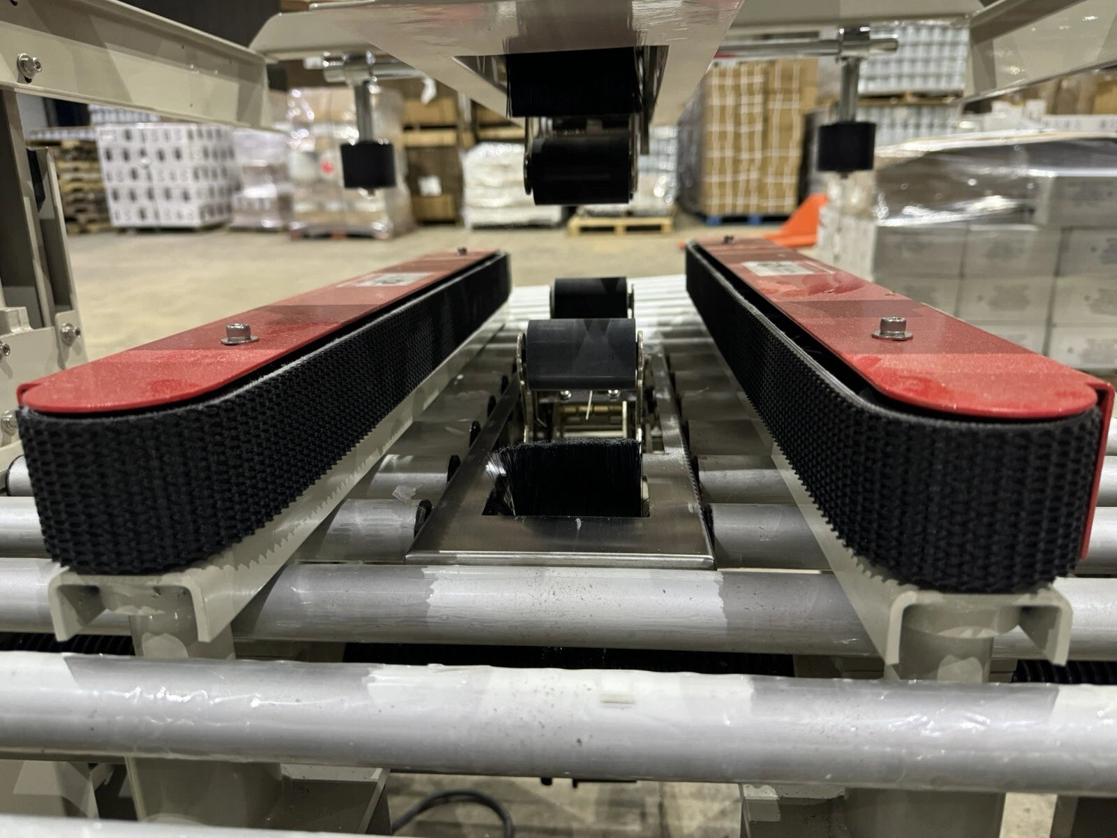Semi-Automatic Wheeled Case Taper / Carton Sealer β Model FJX5050 β Adjustable 3β
β³ to 20β
β³ H Boxes